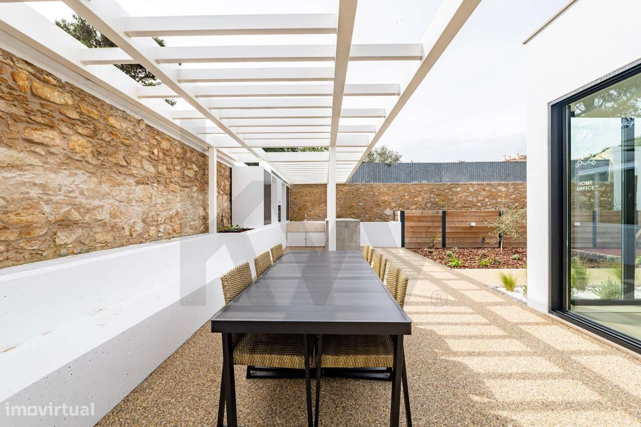 Apartamento T4 com Jardim e Piscina na Parede – Cascais-40