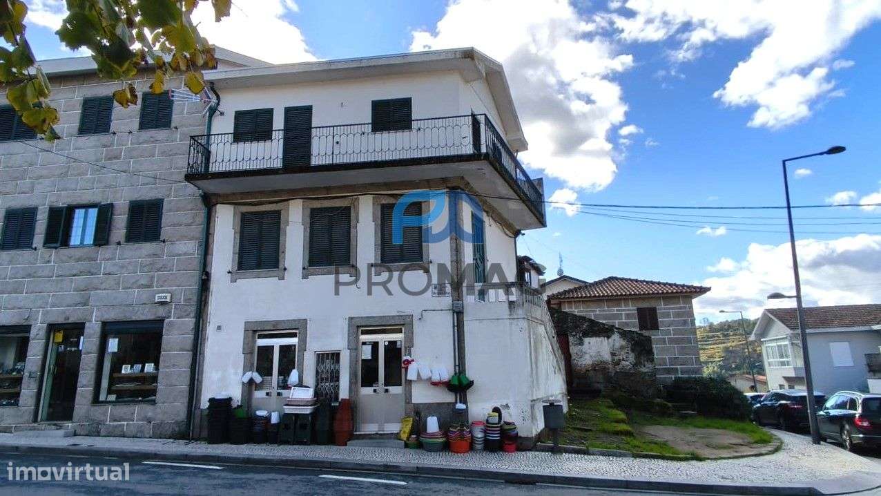 Moradia T3 com Estabelecimento - Grande imagem: 5/47