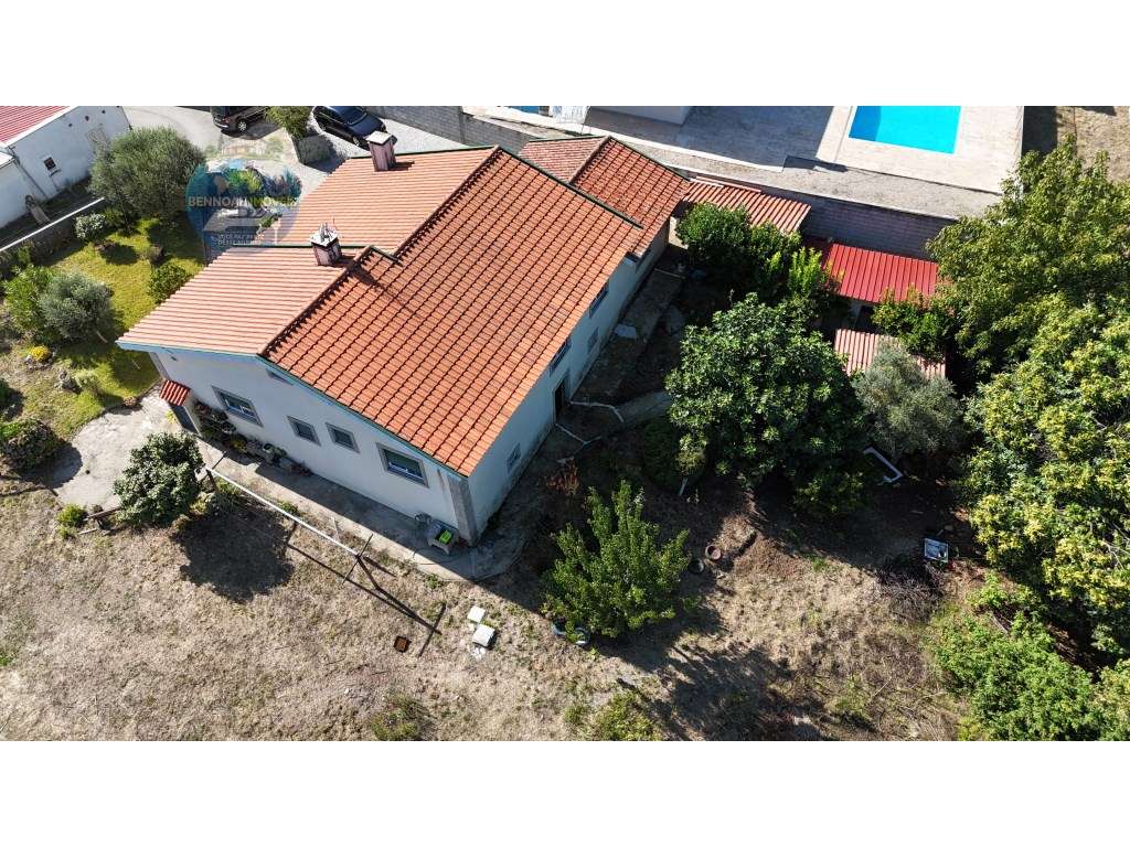 Habitação Unifamiliar T3 com Terreno de 3.780 m² - Bucos, Cabeceira...-32