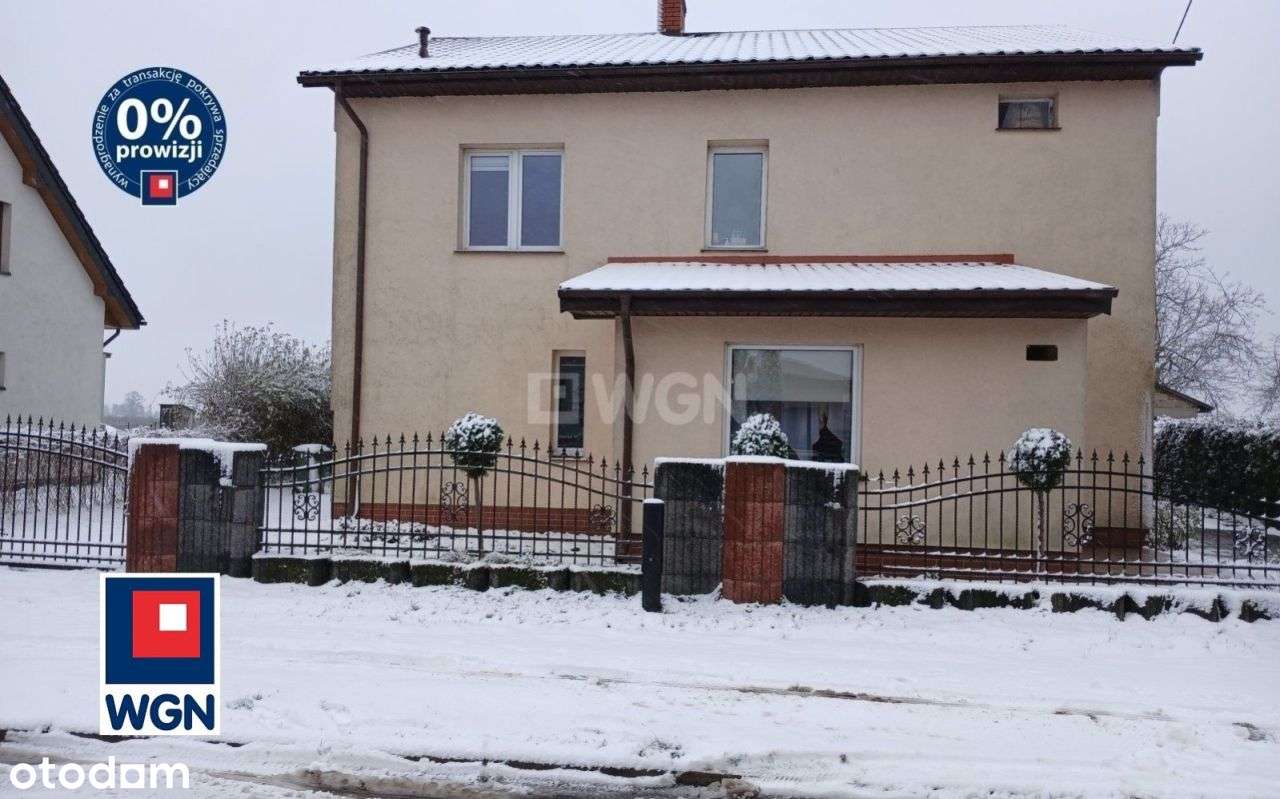Na sprzedaż dom w Lubstowie-0