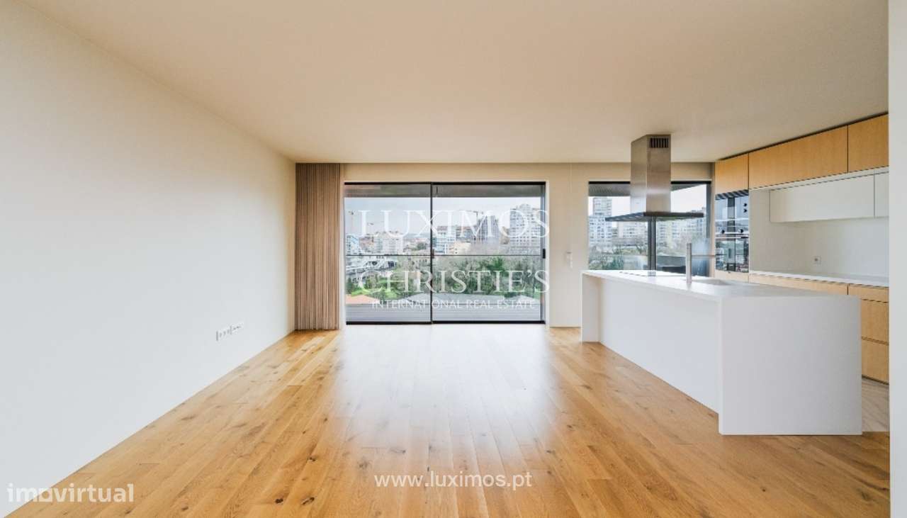 Apartamento T3 com varanda para arrendar em Vila Nova de Gaia - Grande imagem: 3/23