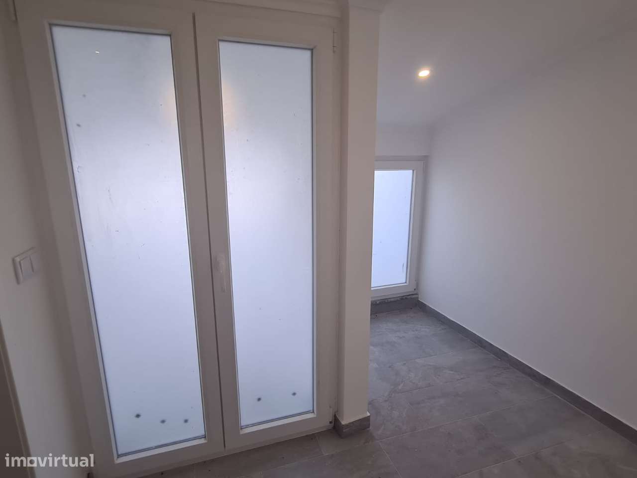 Moradia T3 Renovada Niza - Com Quintal-24