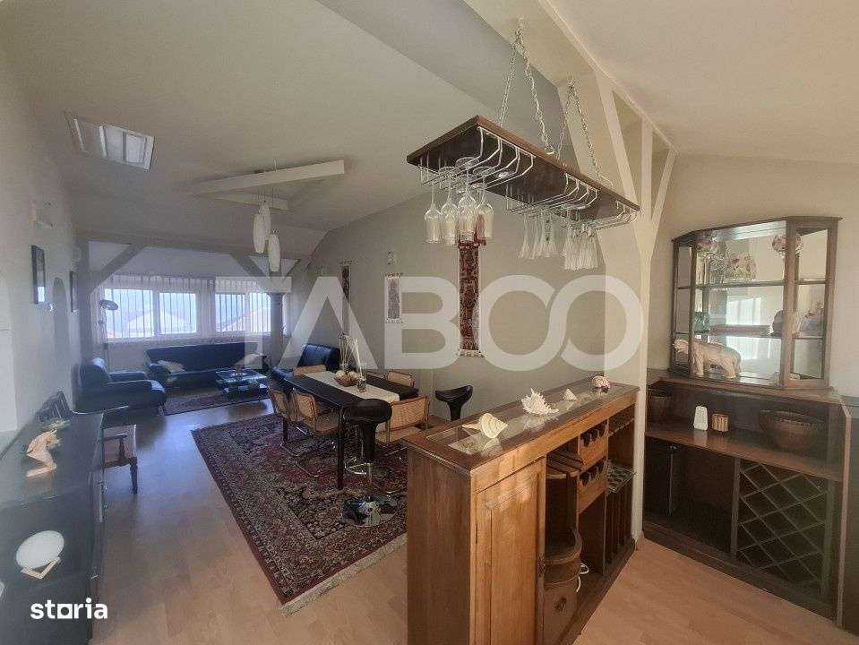 Apartament de vanzare 5 camere 138 mp utili zona Ciresica Sibiu - Imagine principală: 2/19