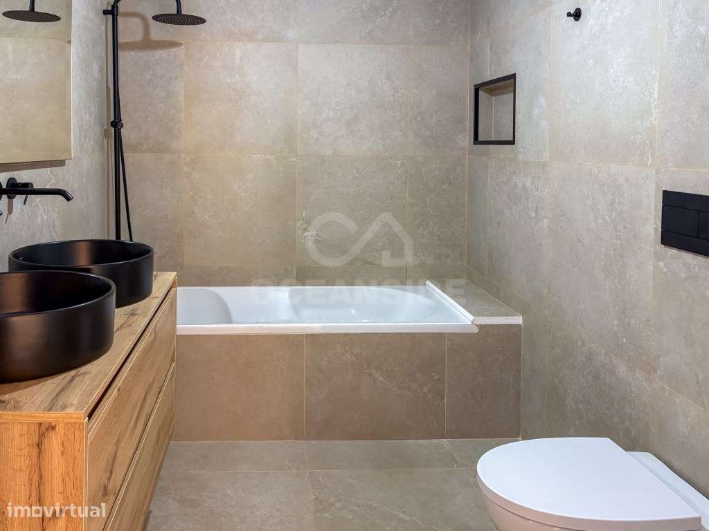 Apartamento T3 duplex - Estoril-40