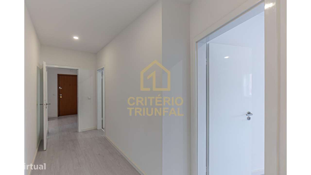 Apartamento T3 em Perozelo-9