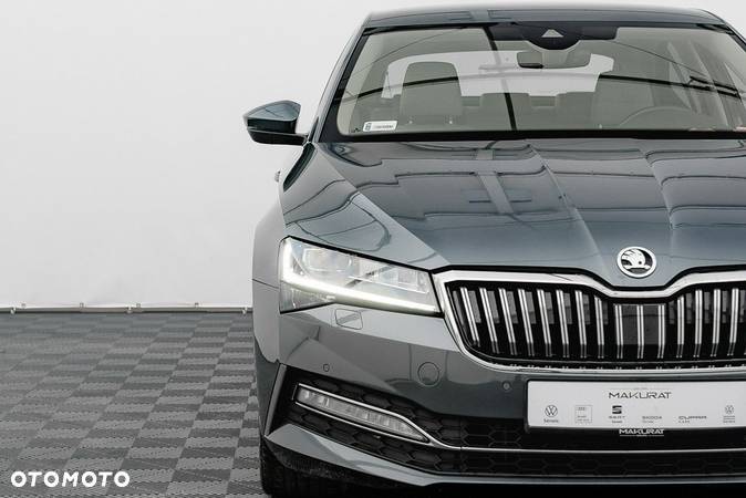 Skoda Superb 2.0 TSI L&K DSG - 9