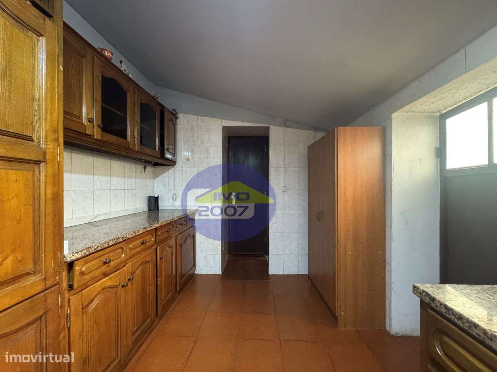 Moradia Térrea em Grijó-17
