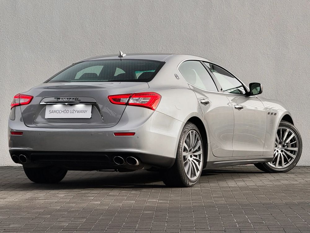 Maserati Ghibli 3.0 Benzyna 350 KM — zdjęcie 2