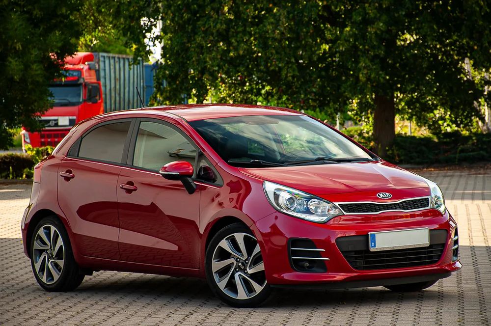 Kia Rio III (2011-) 1.4 Platinum Edition 2016