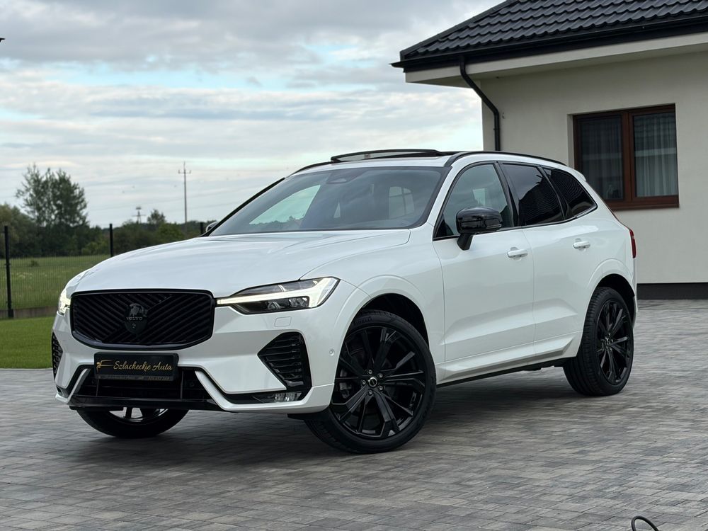 Volvo XC60 II B5 B AWD Plus Black Edition 2025