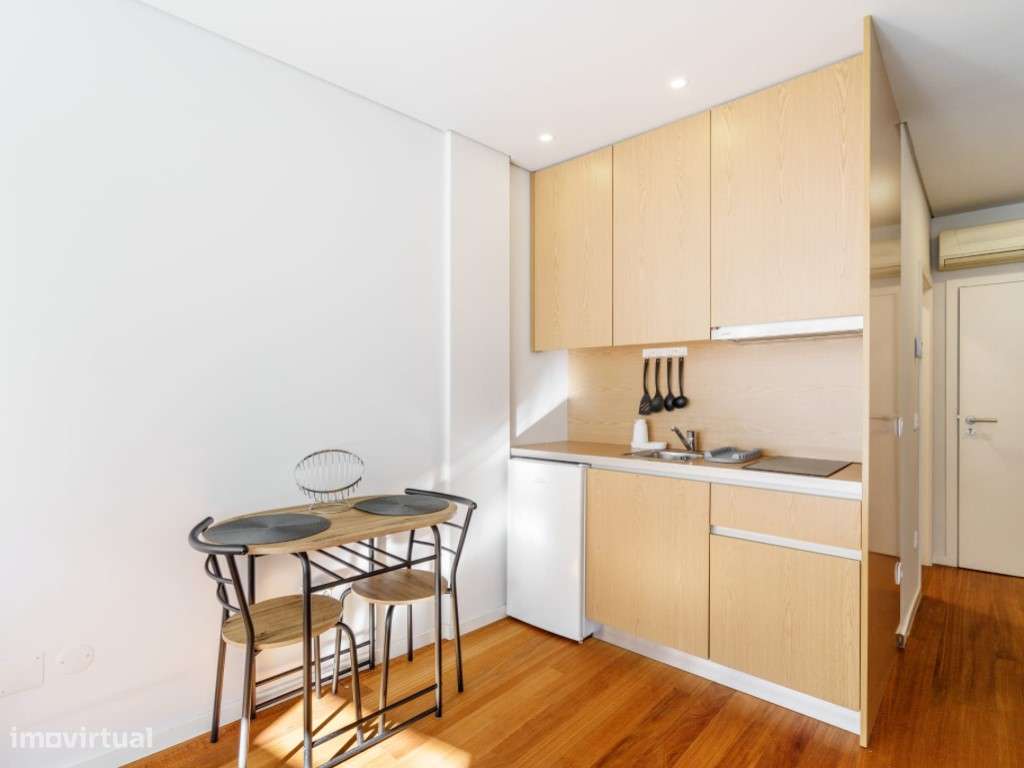 Edifício de rendimento no centro histórico de Braga - Rua de Santo ...-40