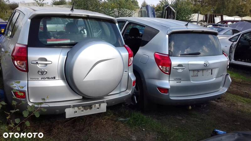 Toyota Rav4 III guma stabilizatora przód gumy 2 szt komplet - 14