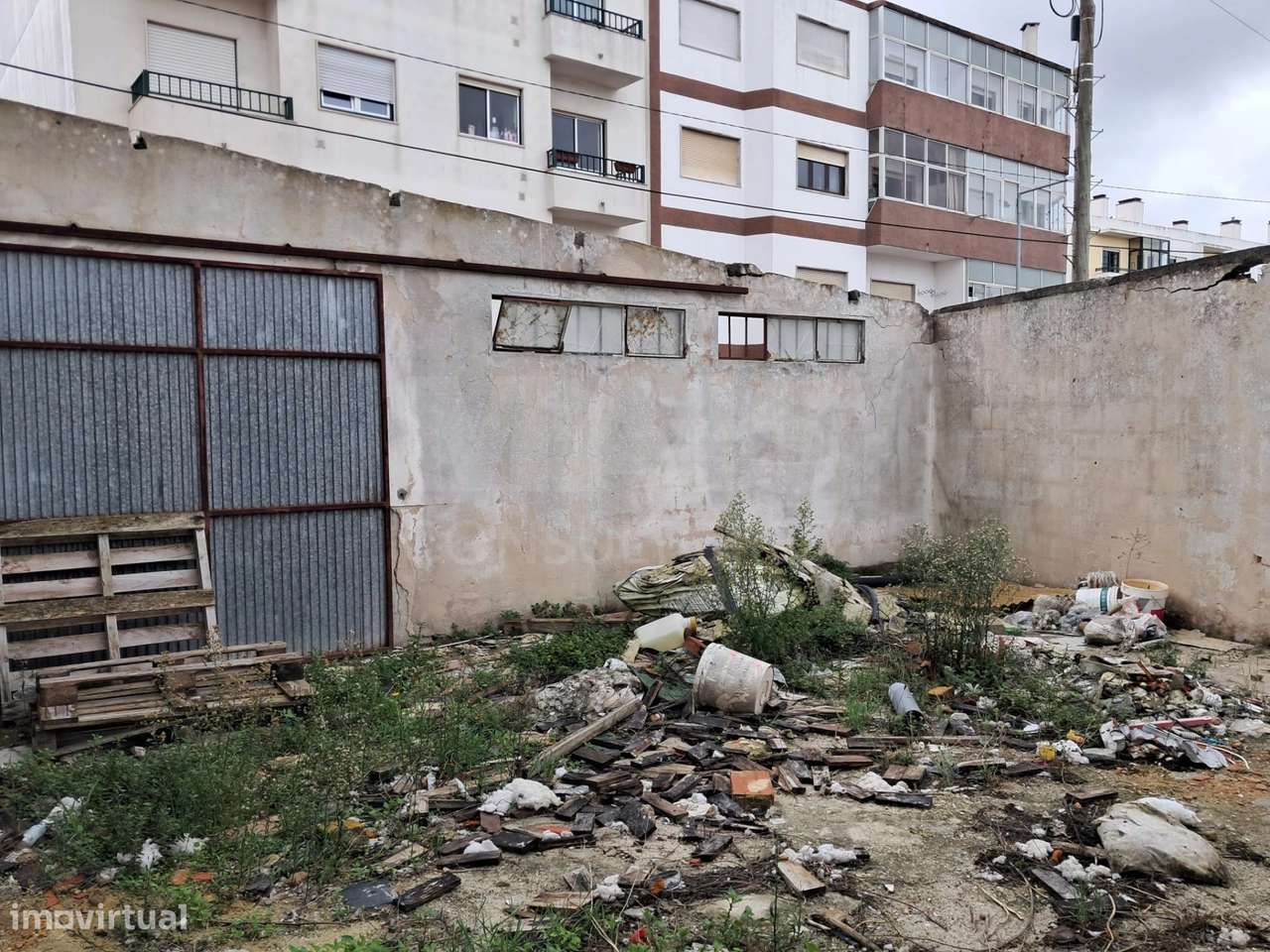 Moradia para recuperar na cidade de Caldas da Rainha - Grande imagem: 5/8