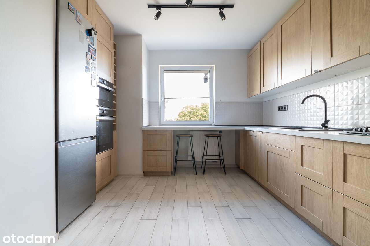 Przestronne mieszkanie z dużym zapleczem. - Pełny obrazek: 5/13