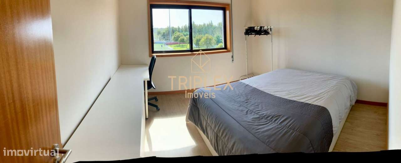 Apartamento T1+1 centro do Castelo-8