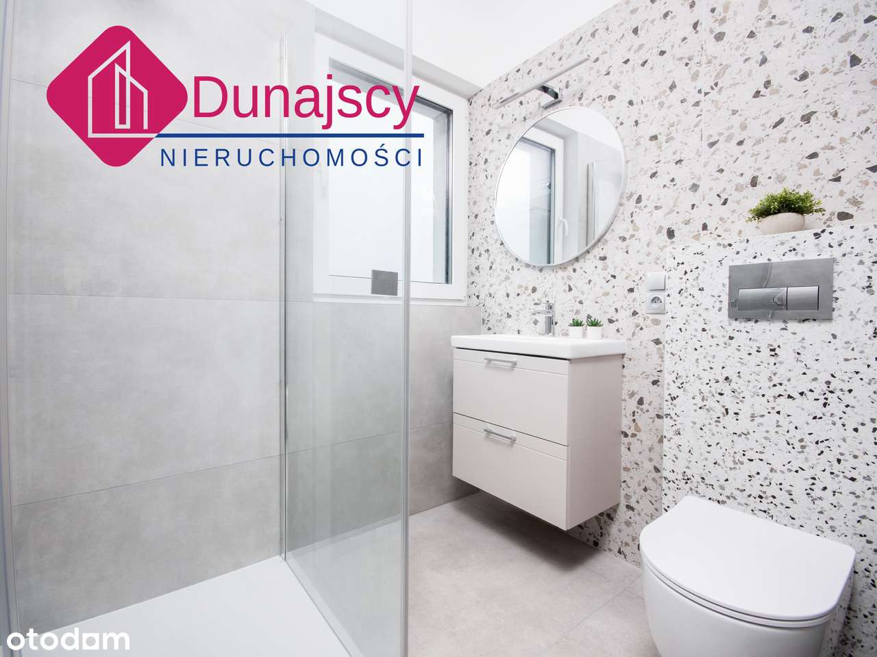 BAZCZYNSZOWY APARTAMENT Z OGRÓDKIEM, DWA POZIOMY, DUŻA PIWNICA I GARAŻ - Pełny obrazek: 4/20