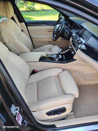 BMW Seria 5 520d Luxury Line sport - 18