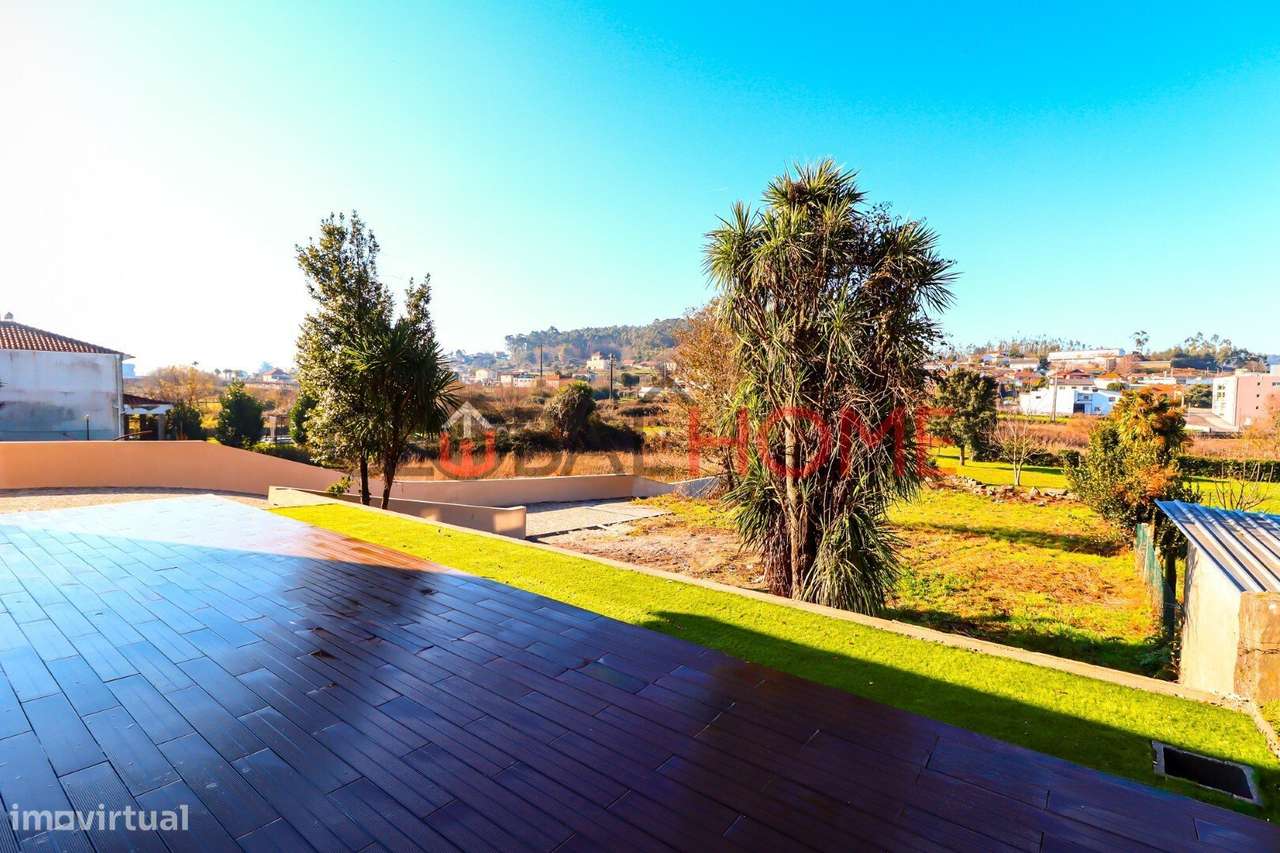 Moradia T3 Nova com 1000m² Terreno em Paços de Ferreira-12