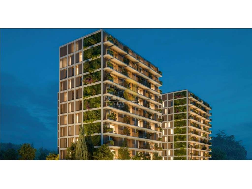 Apartamento T3 com terraço e lugar de garagem-13