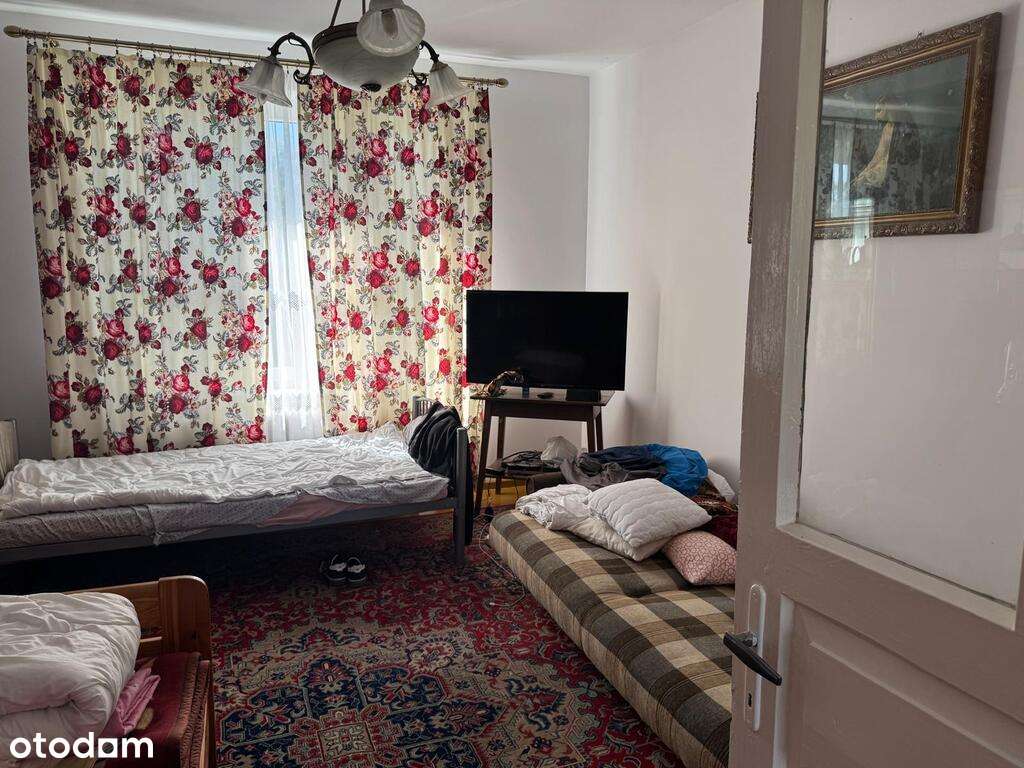 Dom z zabudowaniami, działka 3000 m²-7