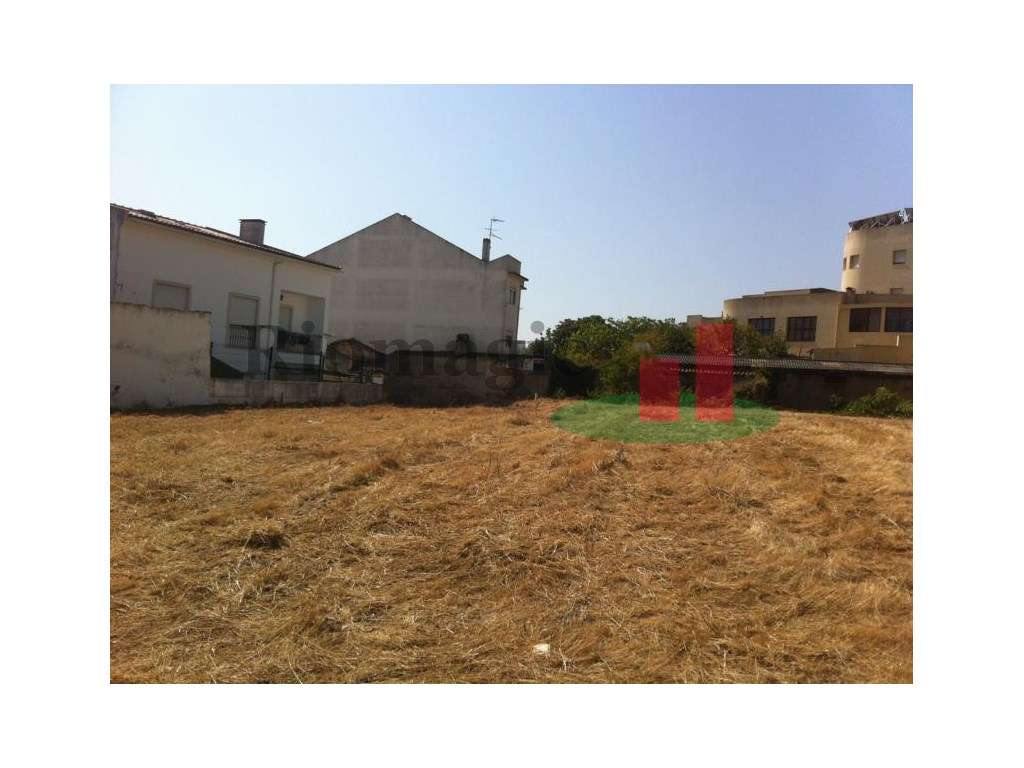 Lote de Terreno para Construção - Centro de Rio Maior ***RIOMAGIC*** - Grande imagem: 3/4