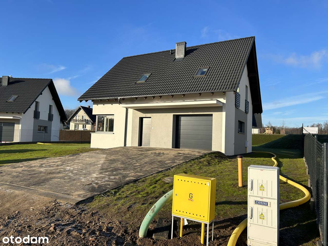 DOM JEDNORODZINNY WOLNOSTOJĄCY Z GARAŻEM I DUŻĄ DZIAŁKĄ - Pełny obrazek: 5/5