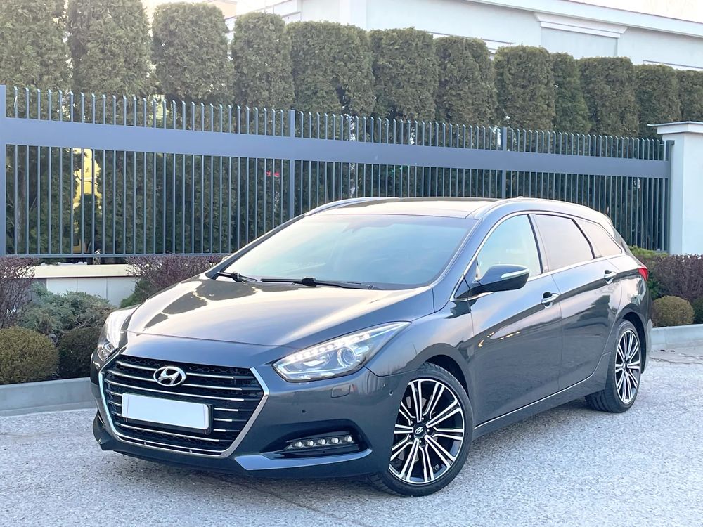 Hyundai i40 Kombi blue 1.7 CRDi DCT Premium 2017