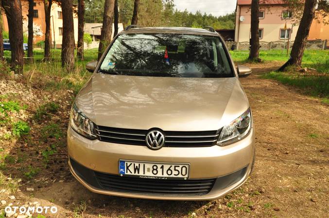 Volkswagen Touran 1.6 TDI DPF BlueMot Comfortline - 16