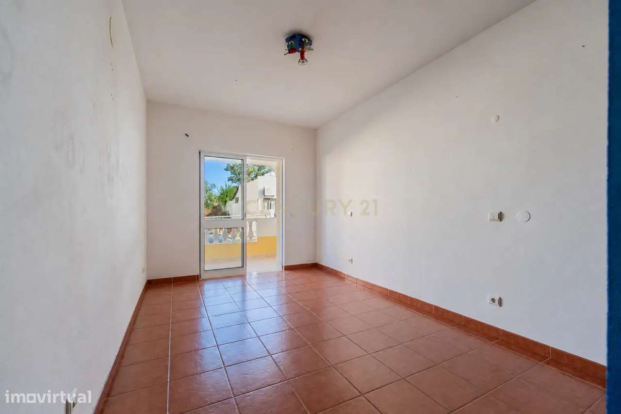 Apartamento T3 em Silves, Faro-12