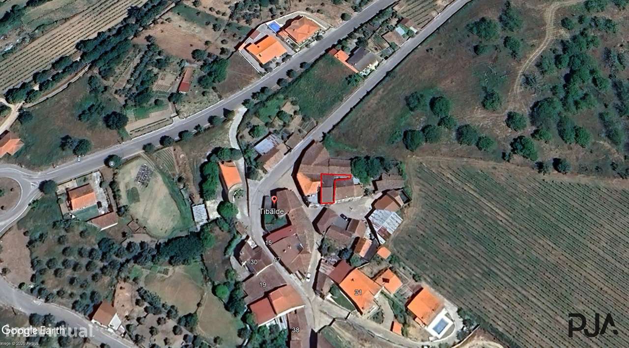 Moradia T4 em Tibalde, Mangualde-20