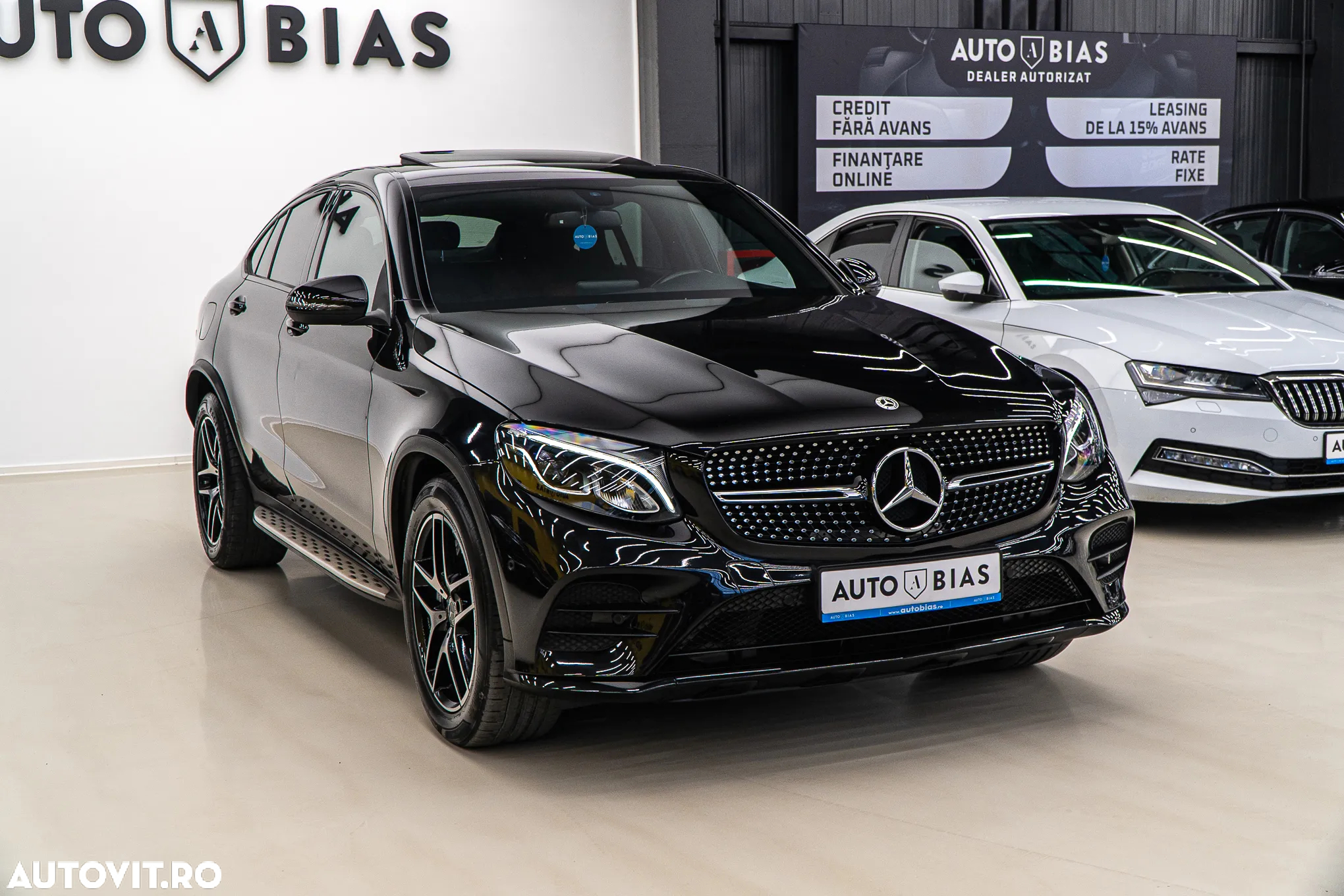 Mercedes-Benz GLC Coupe 220 d 4Matic 9G-TRONIC AMG Line - 4