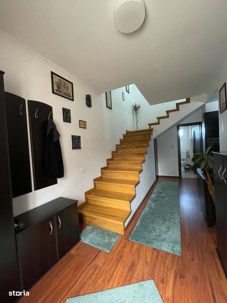 Vanzare duplex, cu teren generos, Floresti - Imagine principală: 2/20