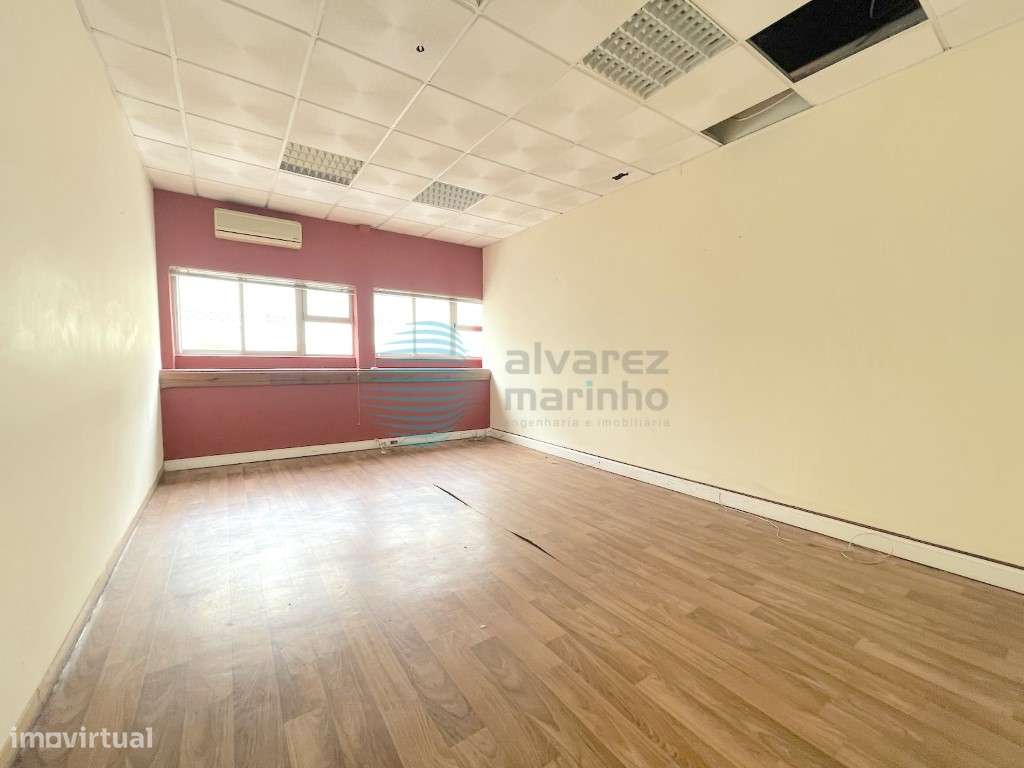 Escritório, Loja e armazém no CENTRO de TORRES VEDRAS. - Grande imagem: 4/21