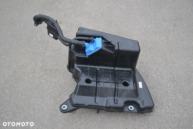 AUDI A4 B9 A5 8W ZBIORNIK ADBLUE POMPA KOMPLET 8W0131878AM POMORSKIE - 2