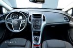 Opel Astra IV GTC 1.4 T Sport S&S - 12