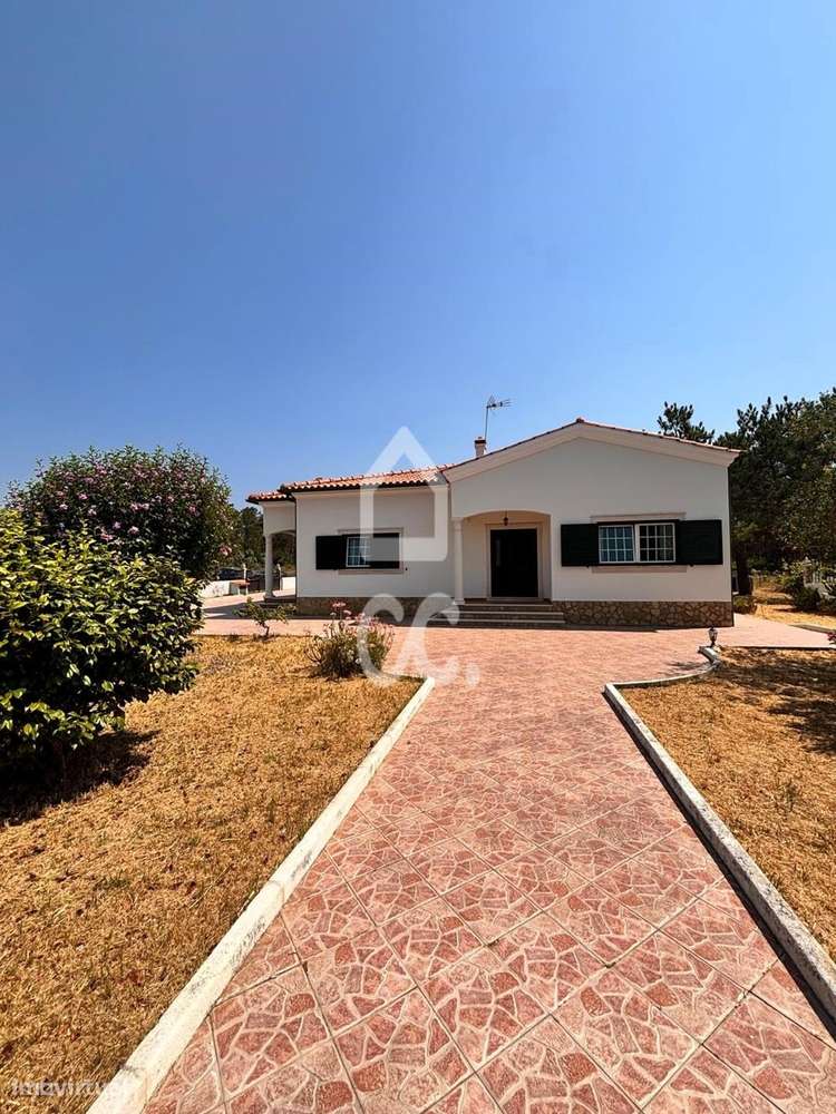 COIMBRÃO-------Venda global de Moradia individual T3 inserida em terre-22