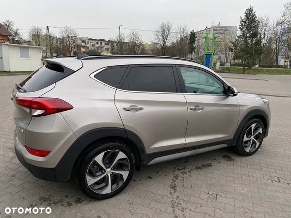 Hyundai Tucson - 15