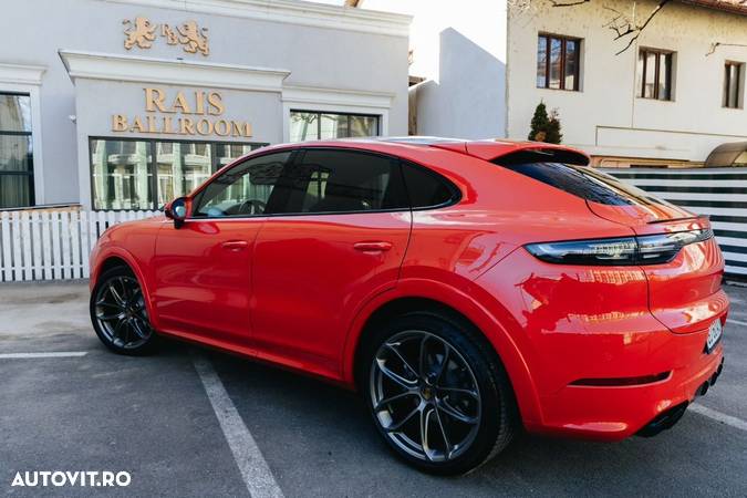 Porsche Cayenne Coupe - 9