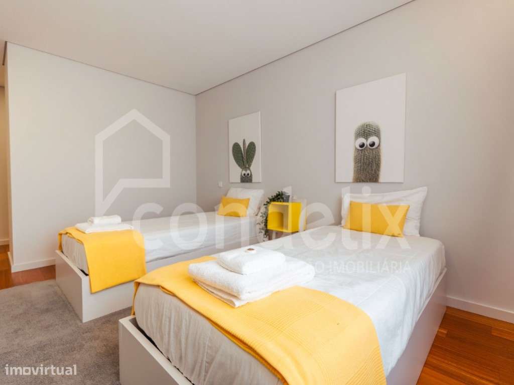 Apartamento T3 com vista rio, para venda no Freixo, Gondomar-32