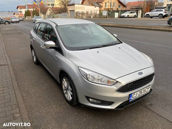 Ford Focus 1.5 TDCi Trend - 5