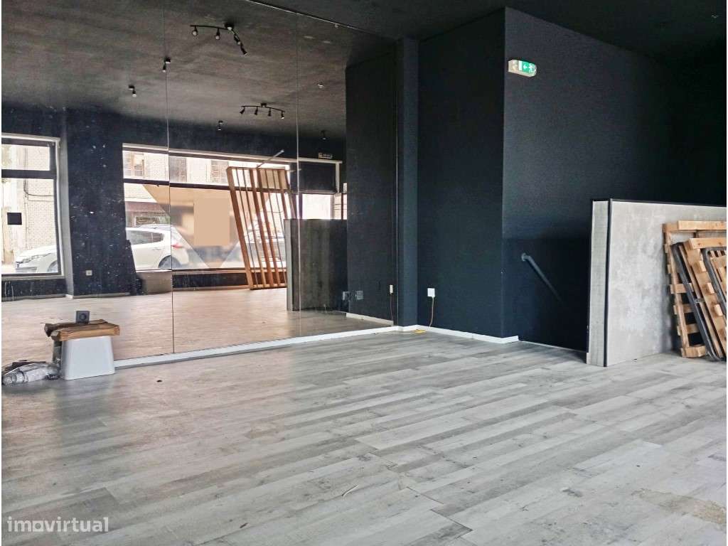 Loja no coração da Cidade da Maia - Grande imagem: 2/5