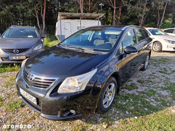 Toyota Avensis 2.0 D-4D Sol+NAVI - 2