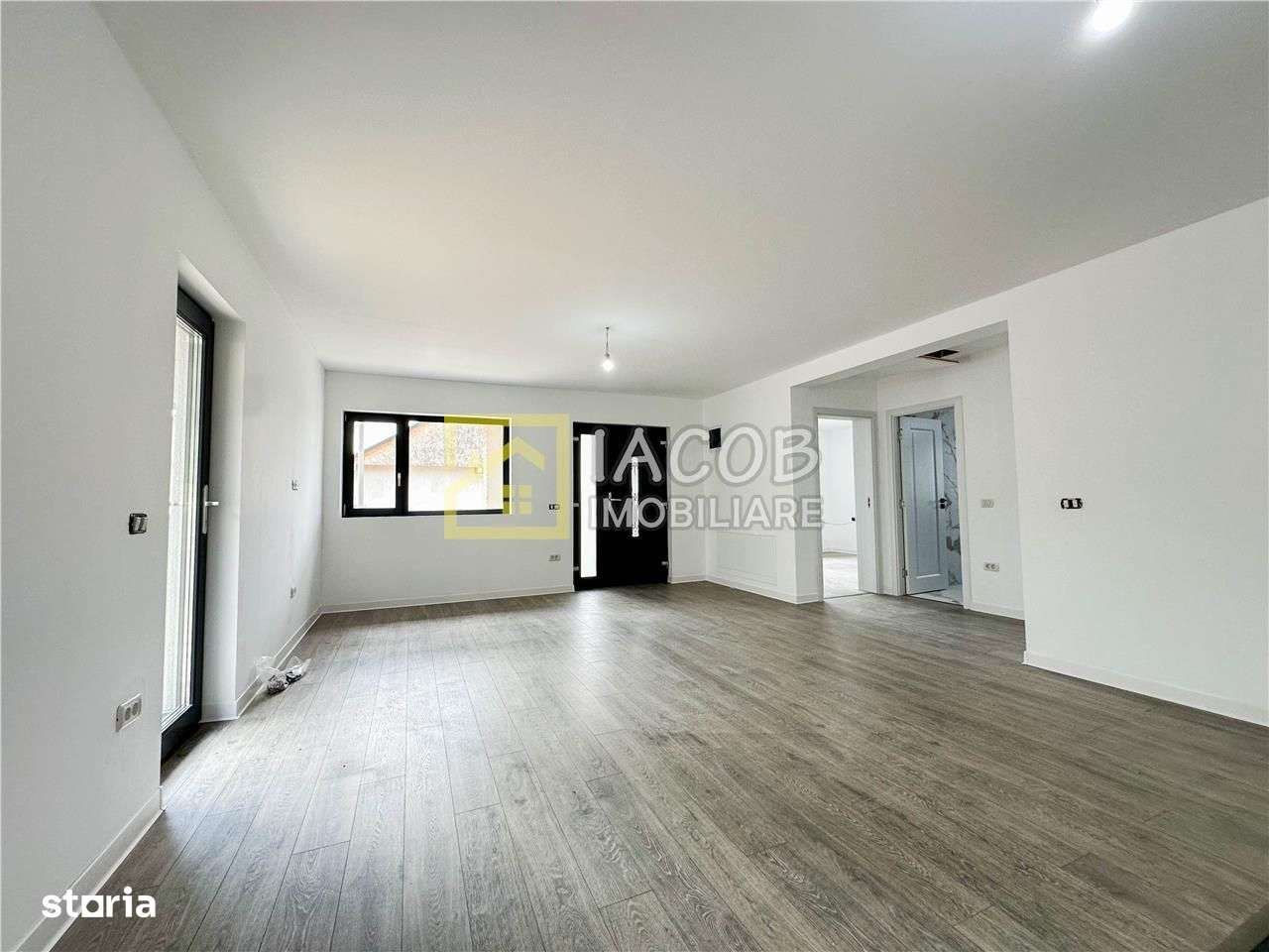 Case de vanzare Margineni, Bacau - Imagine principală: 4/17