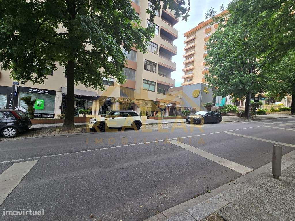 Lavandaria Self-Service para Trespasse - Excelente Oportunidade de ...-15