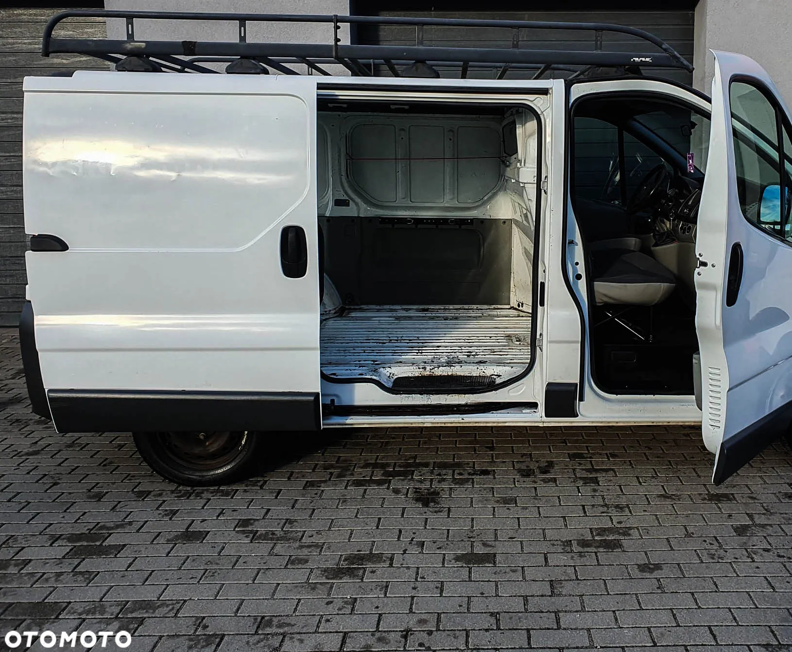 Opel Vivaro - 13