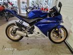 Yamaha YZF - 27