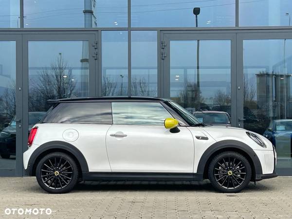 MINI Cooper SE Yours Trim - 6