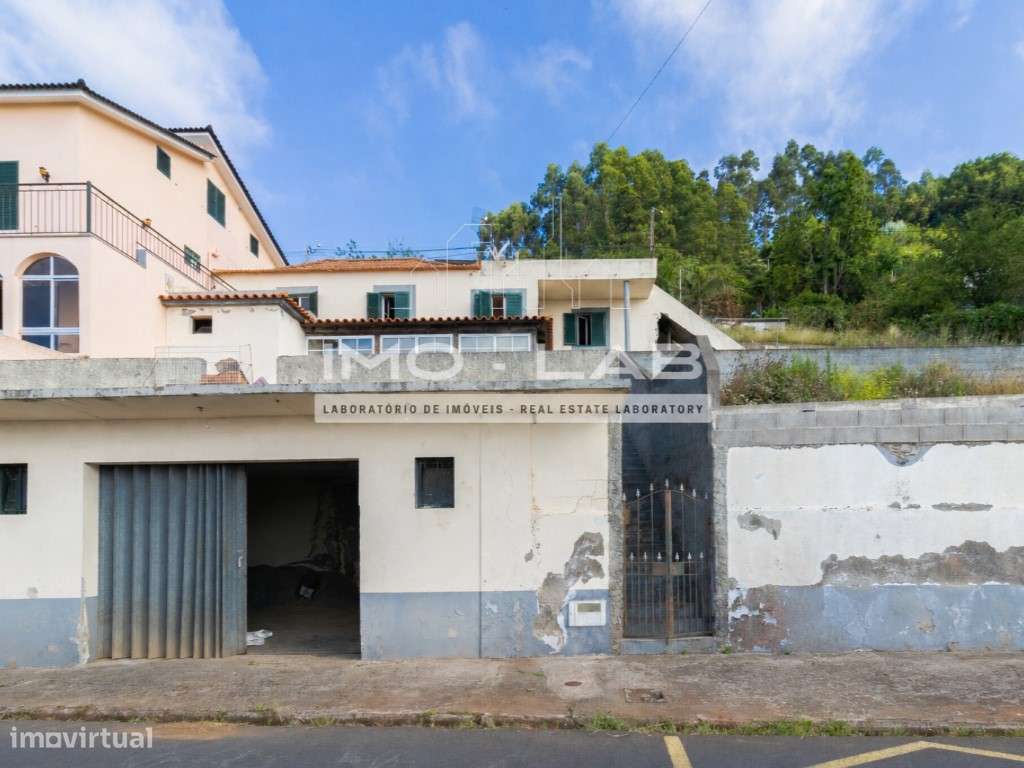 Moradia T2 - Ampla Garagem - Câmara de Lobos-8