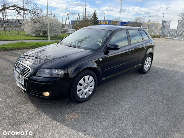 Audi A3 1.9 TDI Sportback DPF Ambition - 2