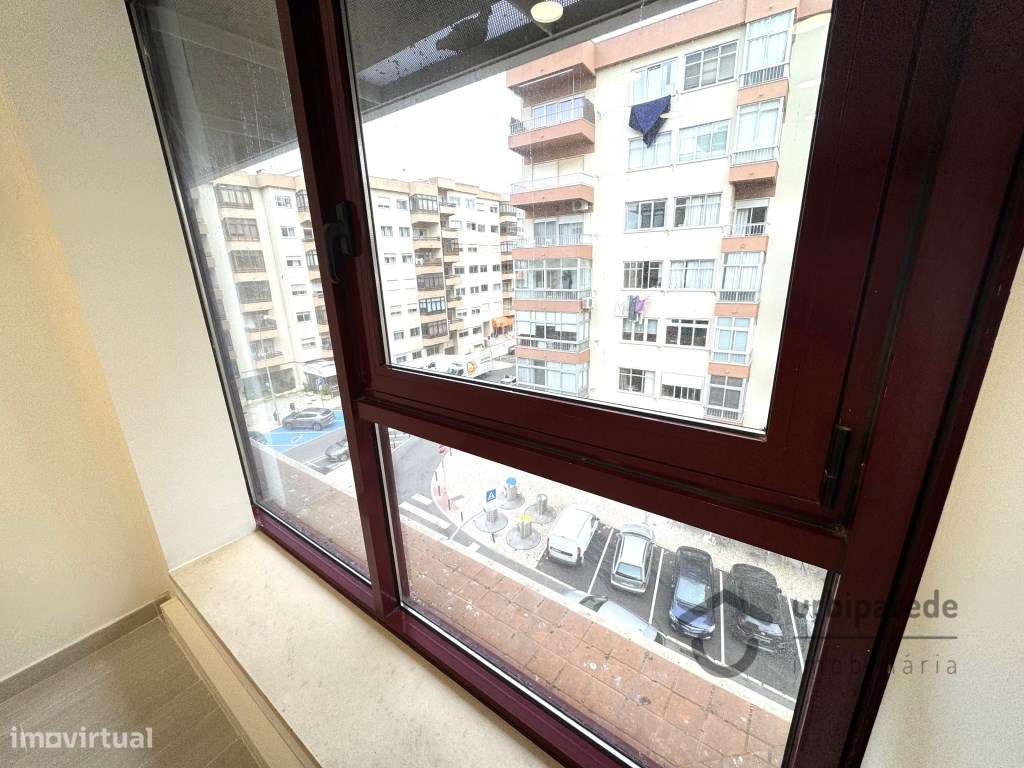 Escritório no Moinho das Antas totalmente remodelado-9